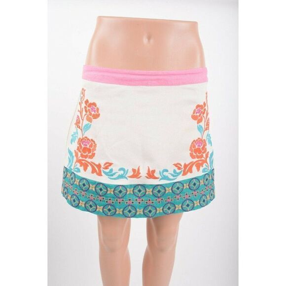 Champagne & Strawberry Mini Skirt Size M Floral White Pink Turquoise Embroidery - Picture 1 of 8